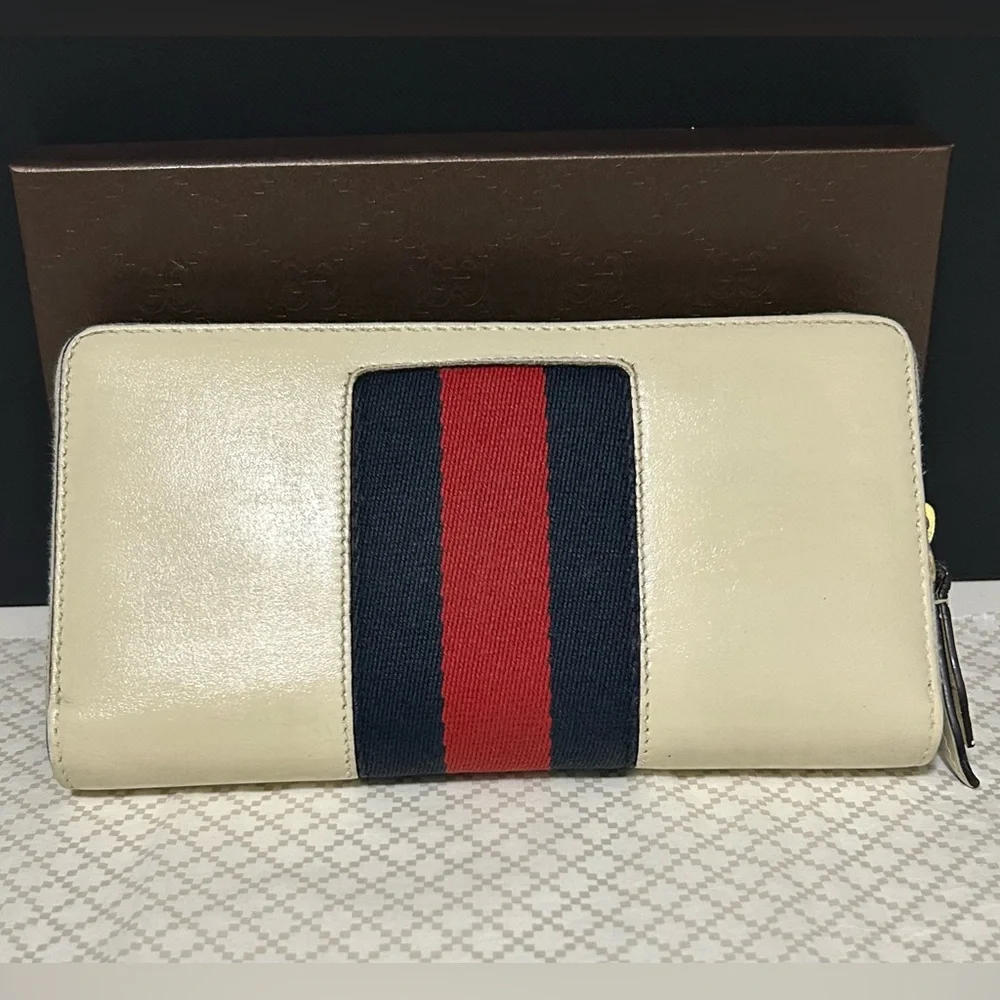 GUCCI Sylvie Web Accent Sherry Line Leather Accordion Zip Around Long Wallet